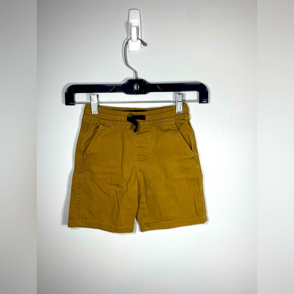 Tan Casual Elastic Waist Shorts